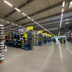 Eclairage LED d'un magasin de sport